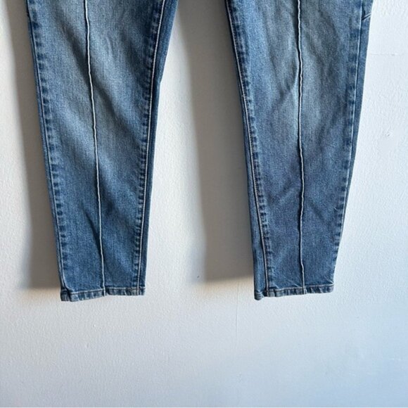 Revice Sz 27 Denim Star Back Exposed Seems Tappered Legs Jeans - Picture 3 of 12